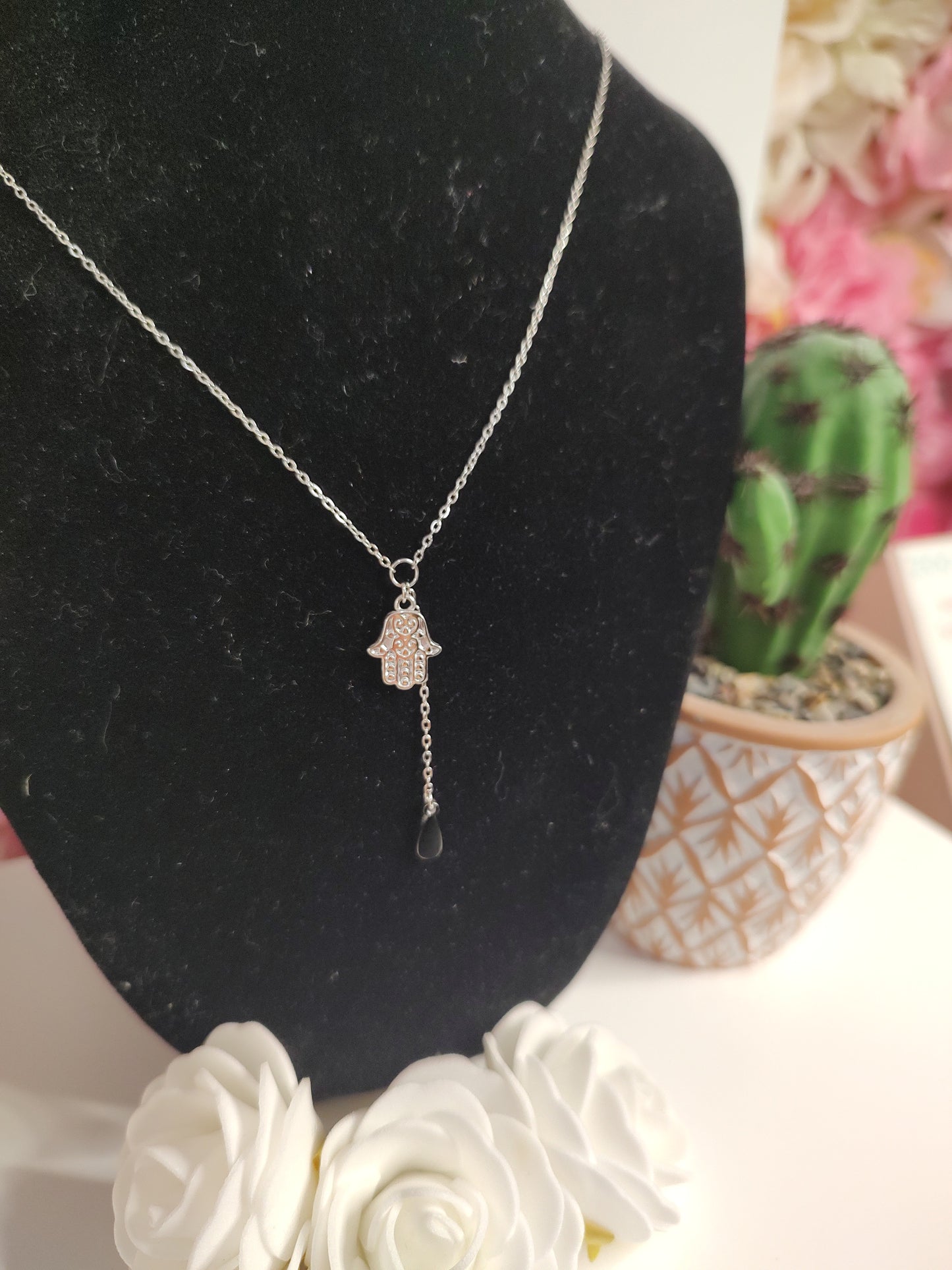 Collier main de fatma