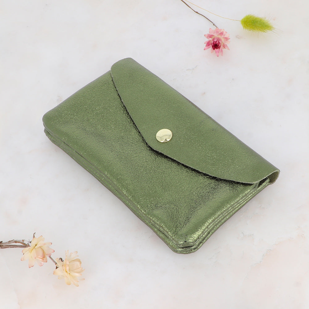 Pochette Barcelone - 1 bouton aimanté, 1 zip et 3 poches (Copie)
