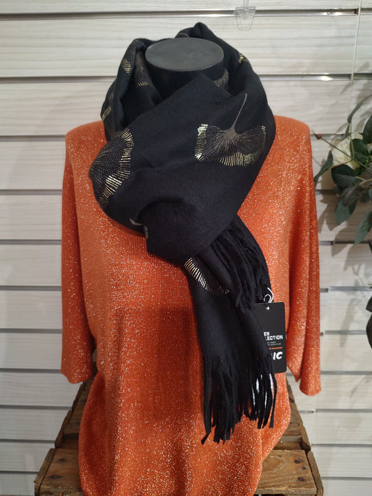 Echarpe noire fleurs de Ginko doré