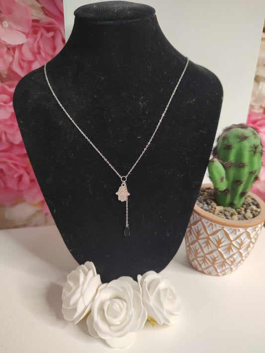 Collier main de fatma